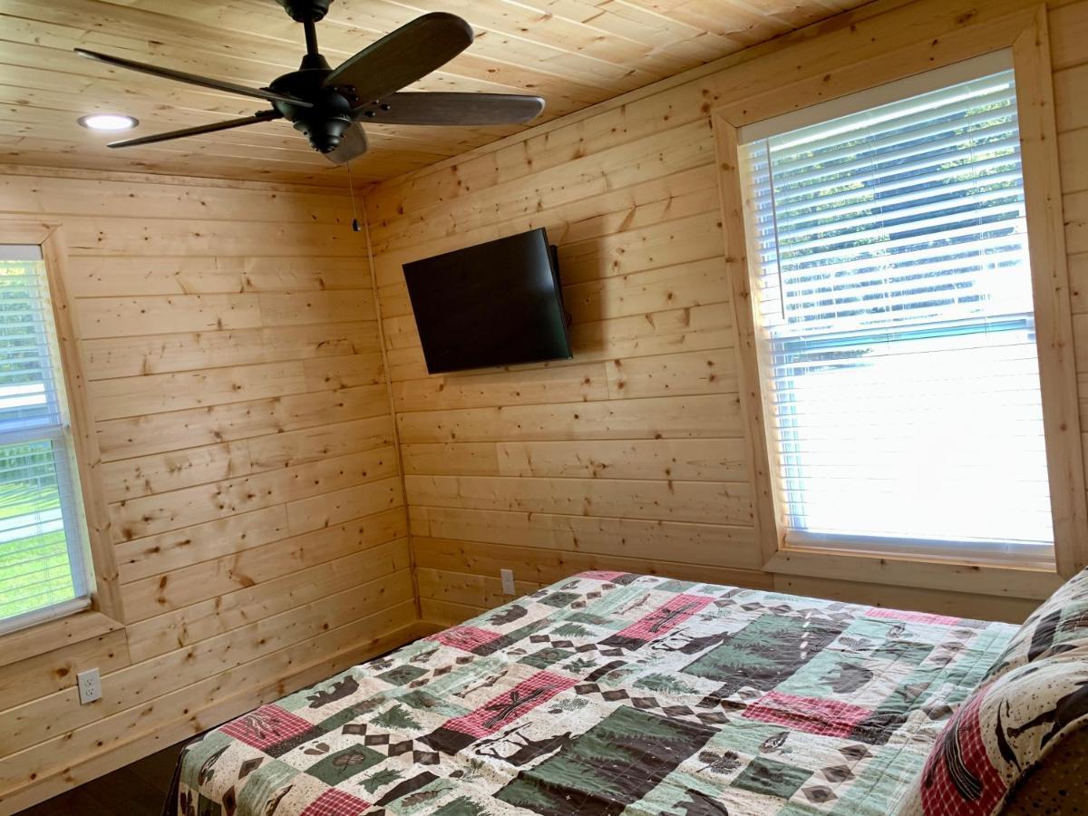 The Brick House: Brand New! 3 Bedroom Home With Private Driveway Pigeon Forge Exterior photo